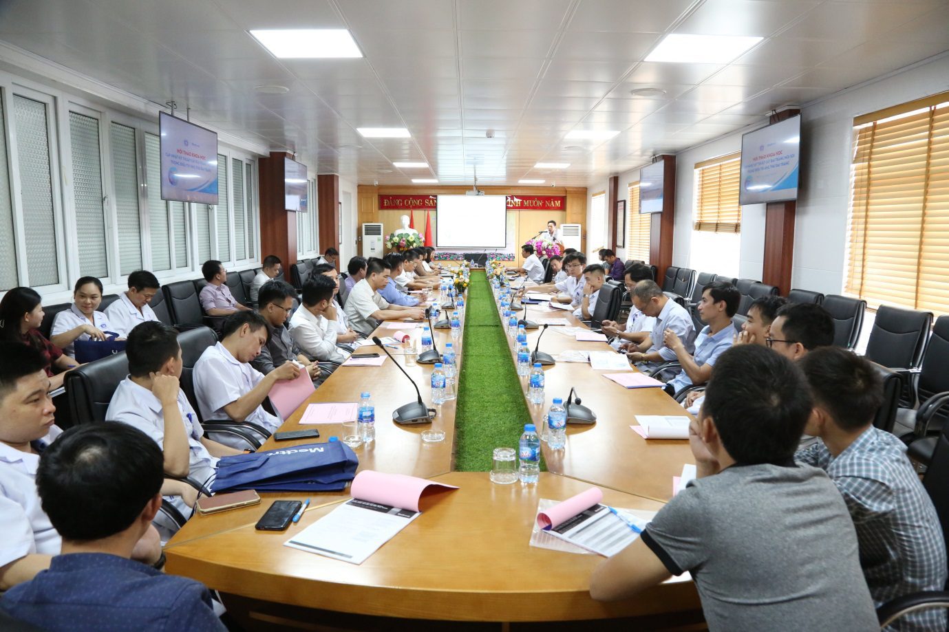18072019ct di trang 1