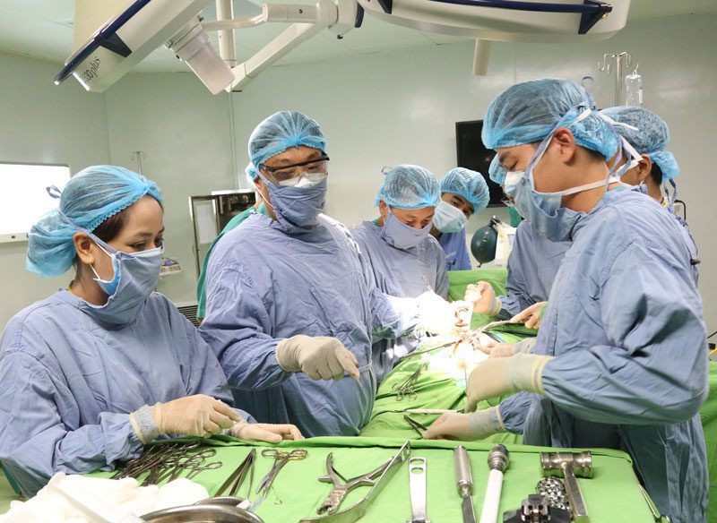 Phẫu thuật thay khớp háng tại BVĐK tỉnh Phú Thọ