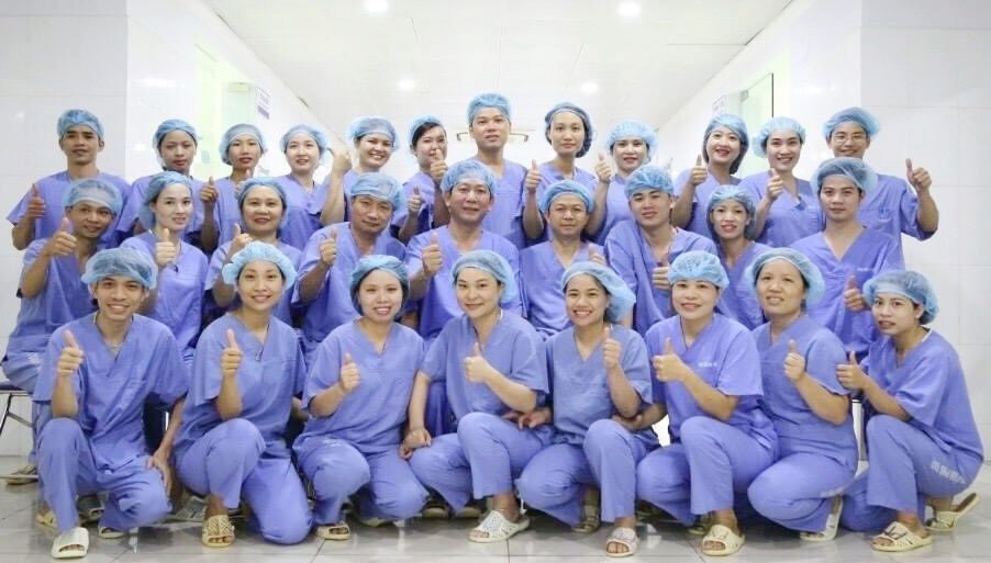 Tập thể Khoa Gây mê Hồi sức - Bệnh viện đa khoa tỉnh Phú Thọ