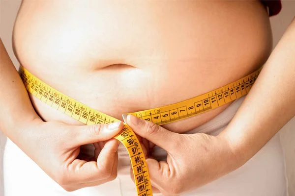 Tình trạng béo bụng như hình quả táo là một yếu tố gây hội chứng chuyển hóa