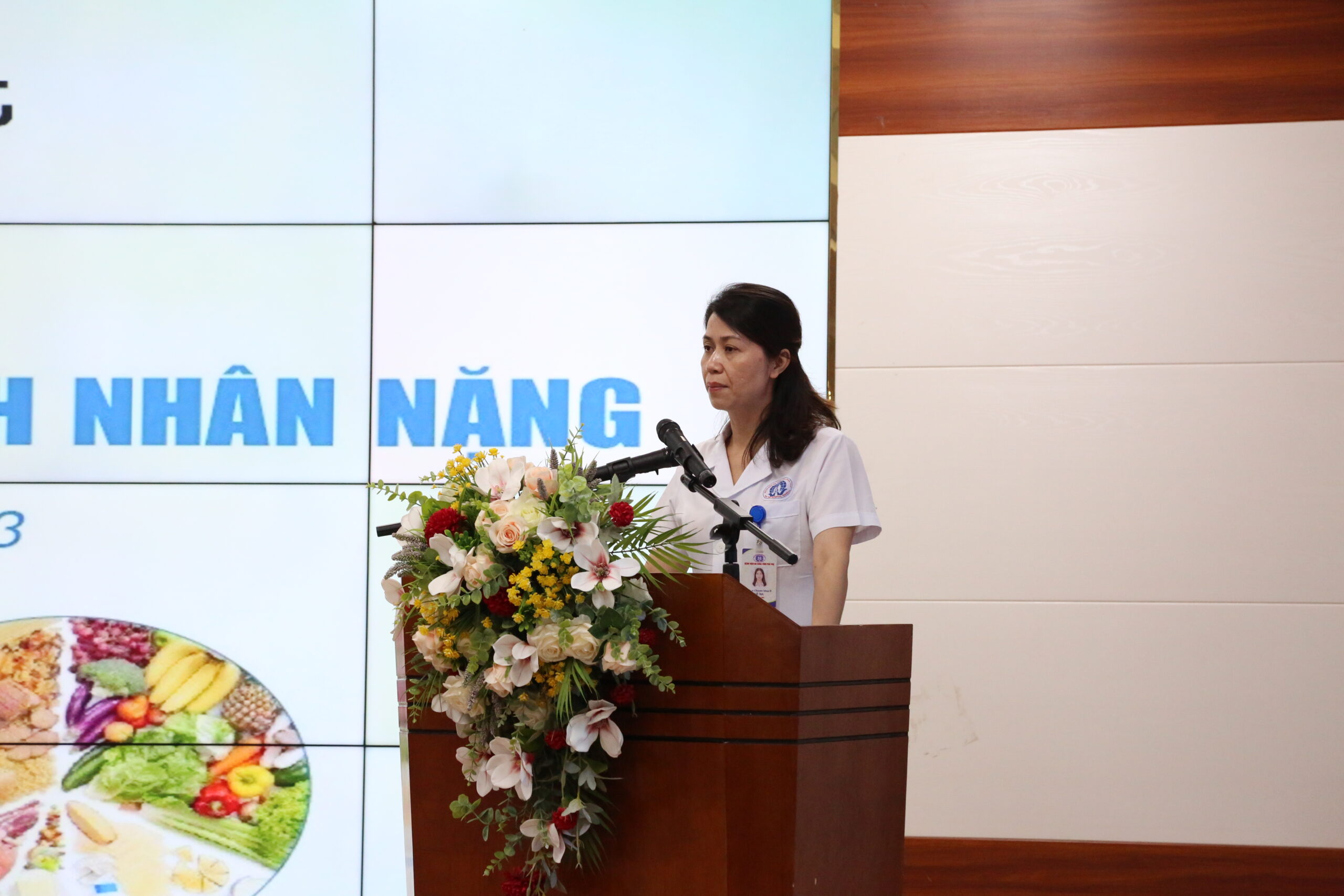 BSCKII. Lê Na - Phó Giám đốc Bệnh viện đa khoa tỉnh Phú Thọ phát biểu khai mạc tại hội thảo
