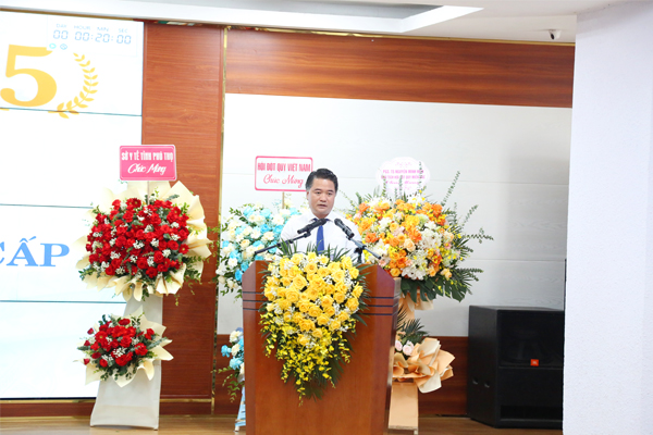 BSCKII. Lê Đình Thanh Sơn - Giám đốc BVĐK tỉnh Phú Thọ phát biểu cảm ơn tới các lãnh đạo, chuyên gia