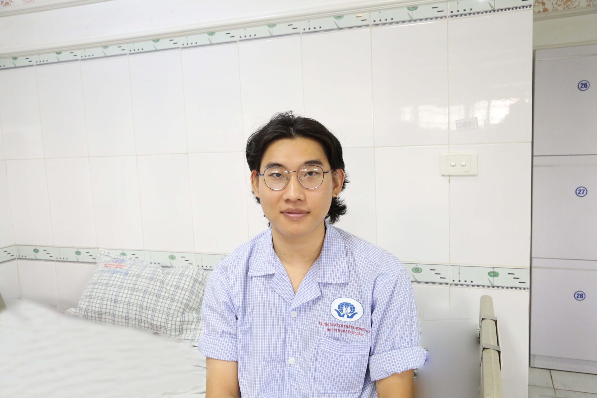 Hình ảnh người bệnh đến điều trị bệnh đau đầu tại Bệnh viện đa khoa tỉnh Phú Thọ