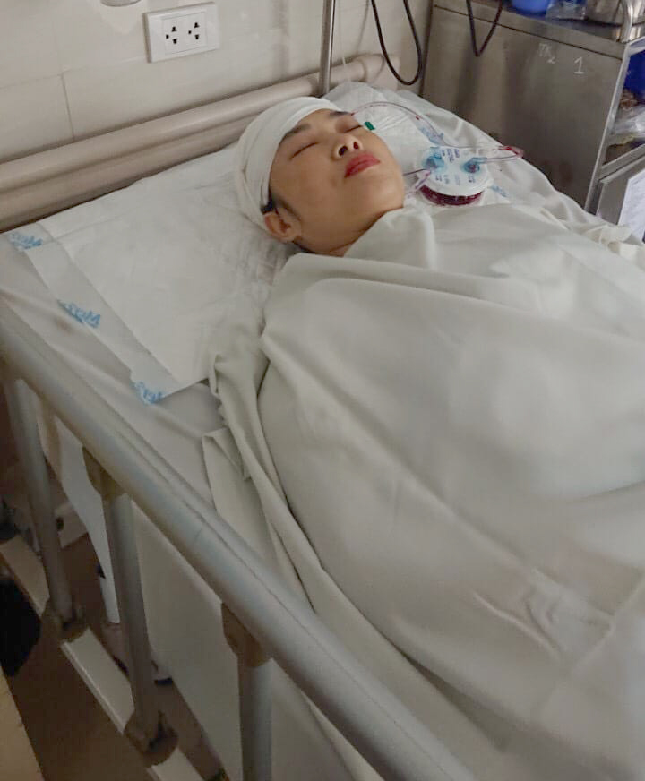 Hình ảnh Người bệnh những ngày đầu sau mổ u não tại một bệnh viện tại Hà Nội