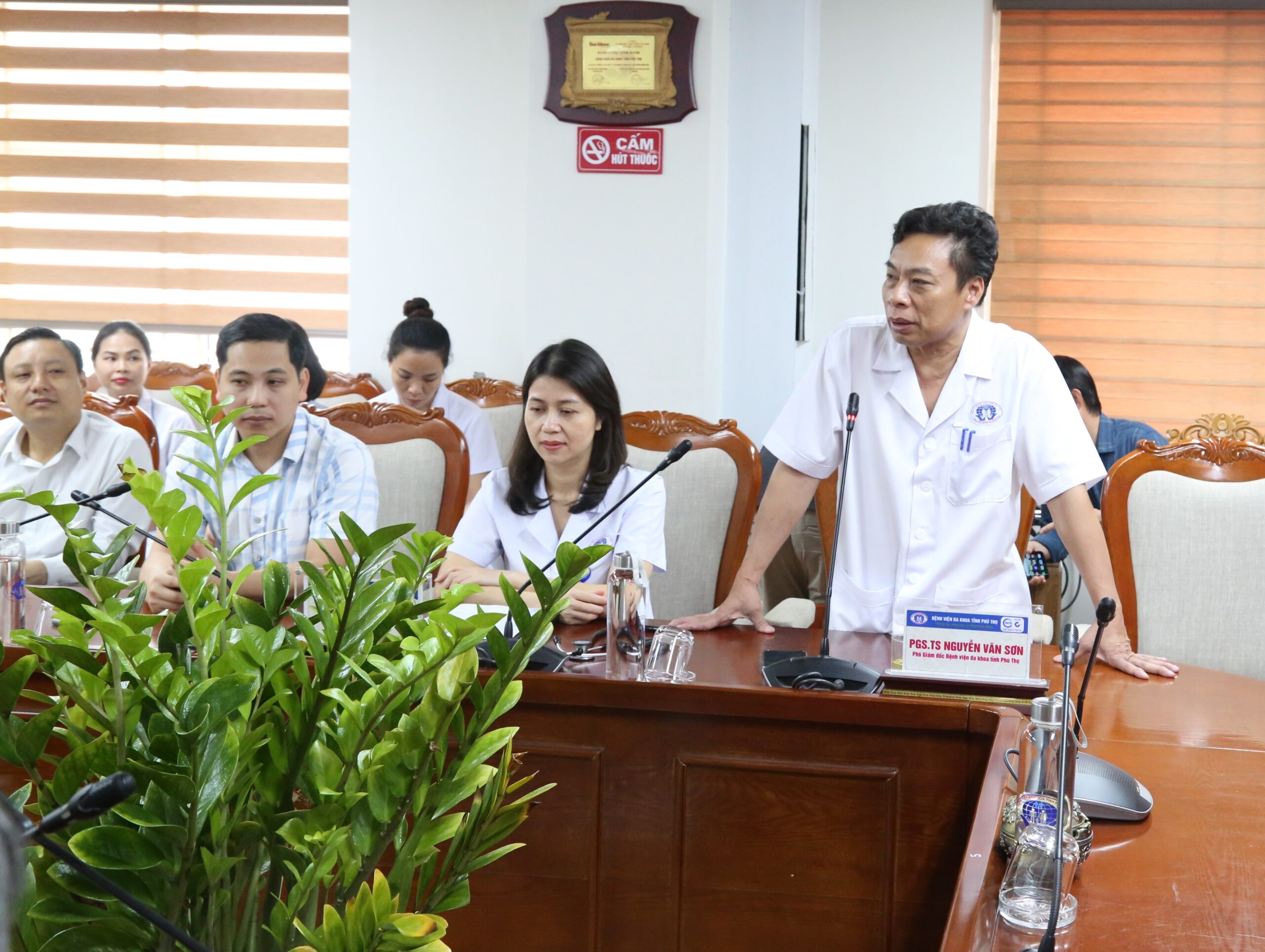 PGS.TS Nguyễn Văn Sơn - Phó Giám đốc Bệnh viện Đa khoa tỉnh Phú Thọ phát biểu tại chương trình