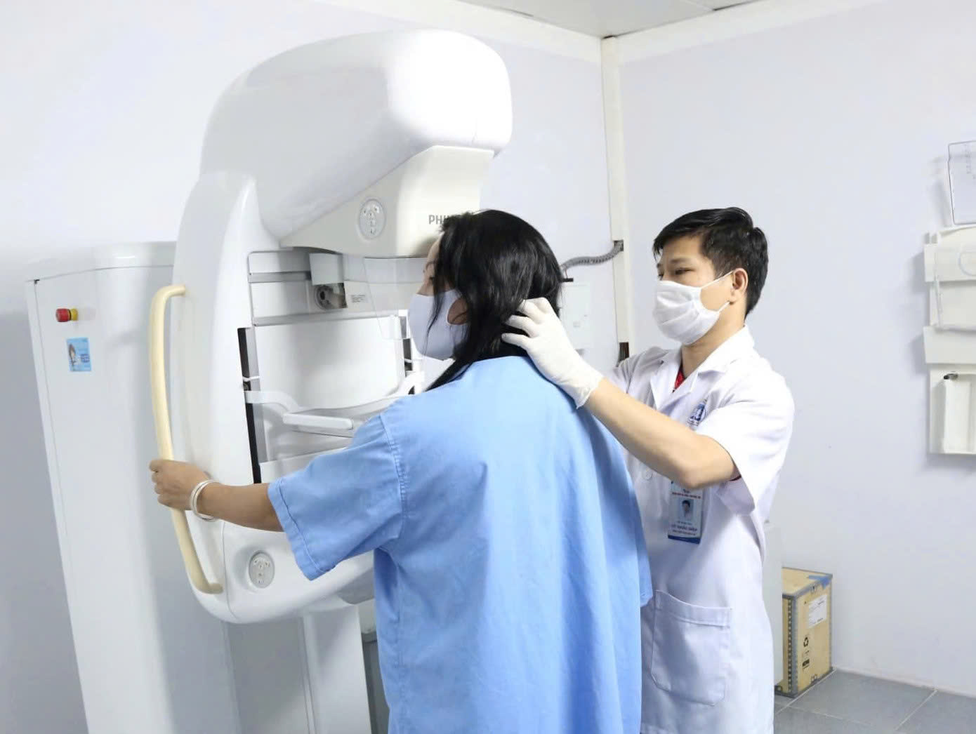 Chụp X quang tuyến vú (Mammography) – Phương pháp tầm soát ung thư vú hiệu quả