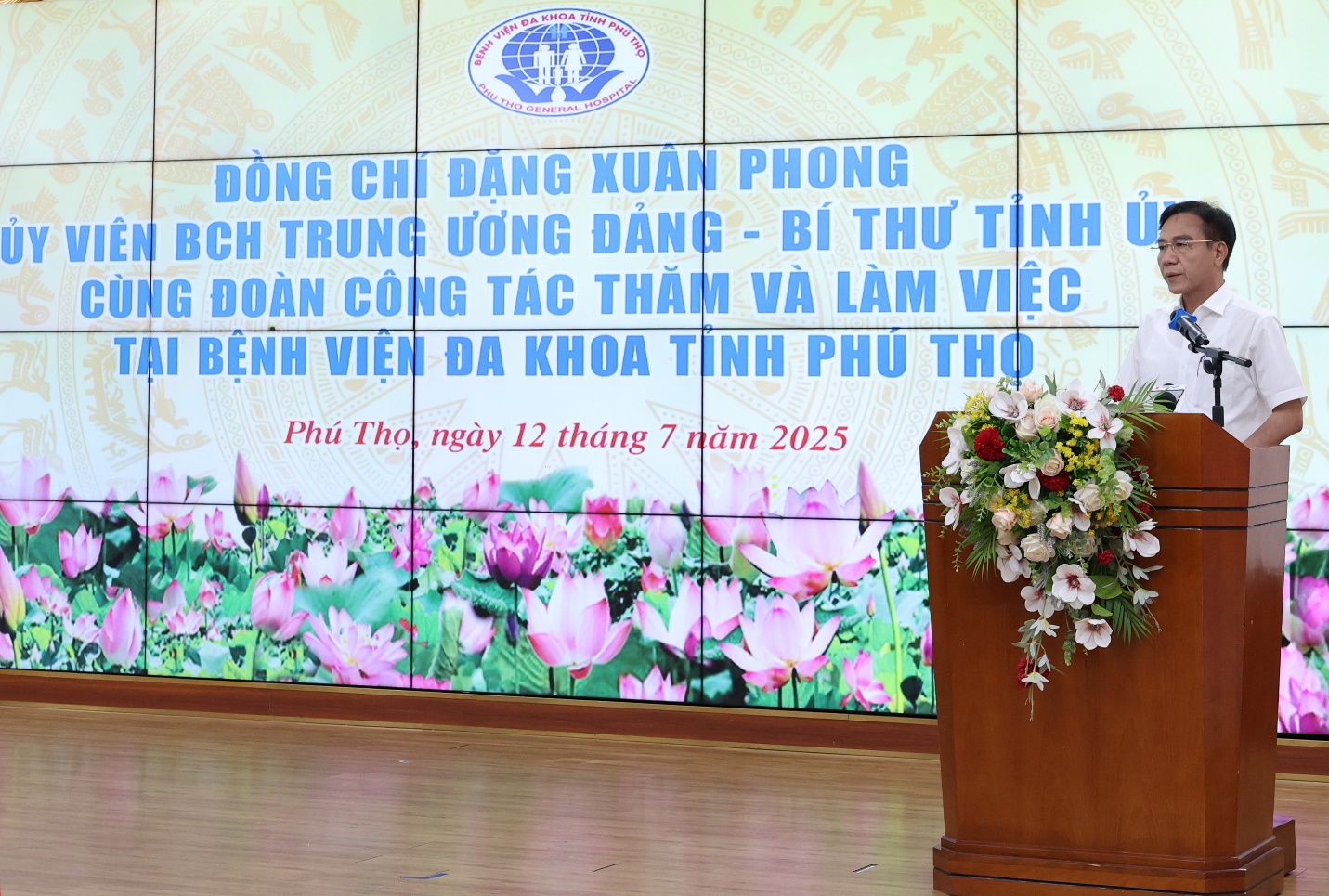 Đồng chí Lê Hồng Trung – Giám đốc Sở Y tế phát biểu tại chương trình