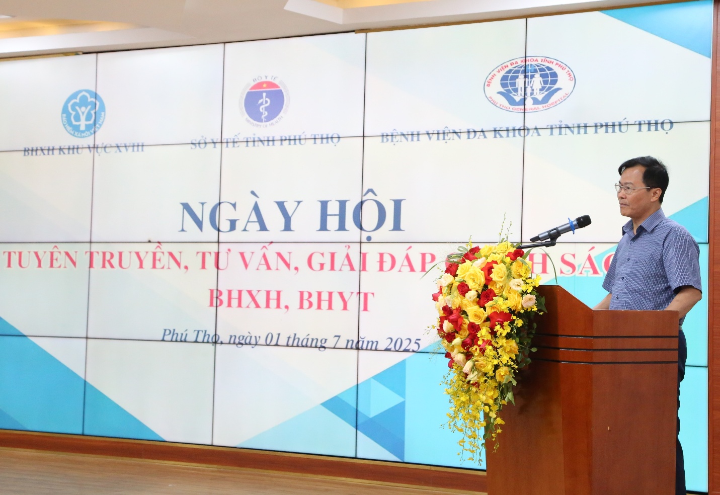 Ngày hội tuyên truyền, tư vấn, giải đáp chính sách Bảo hiểm Y tế tại Phú Thọ