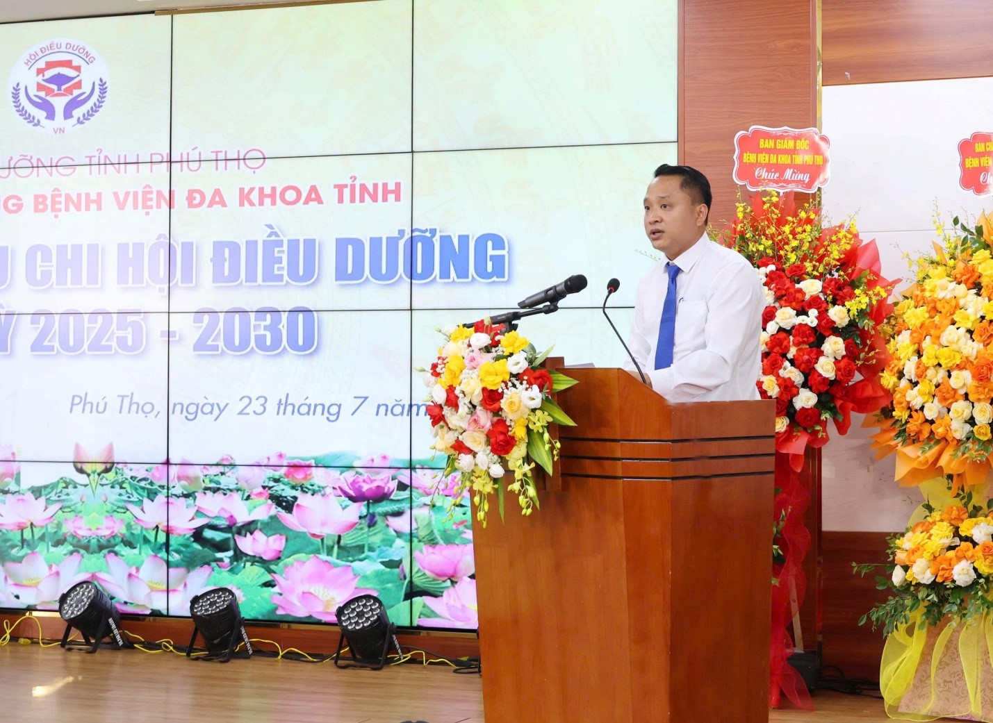dai hoi 8