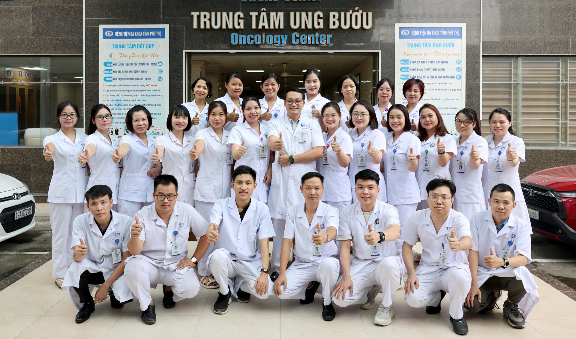 hoa tri