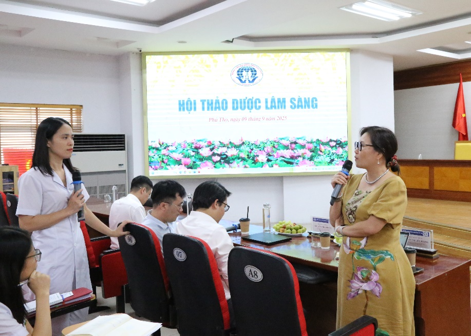 hoi thao duoc 4