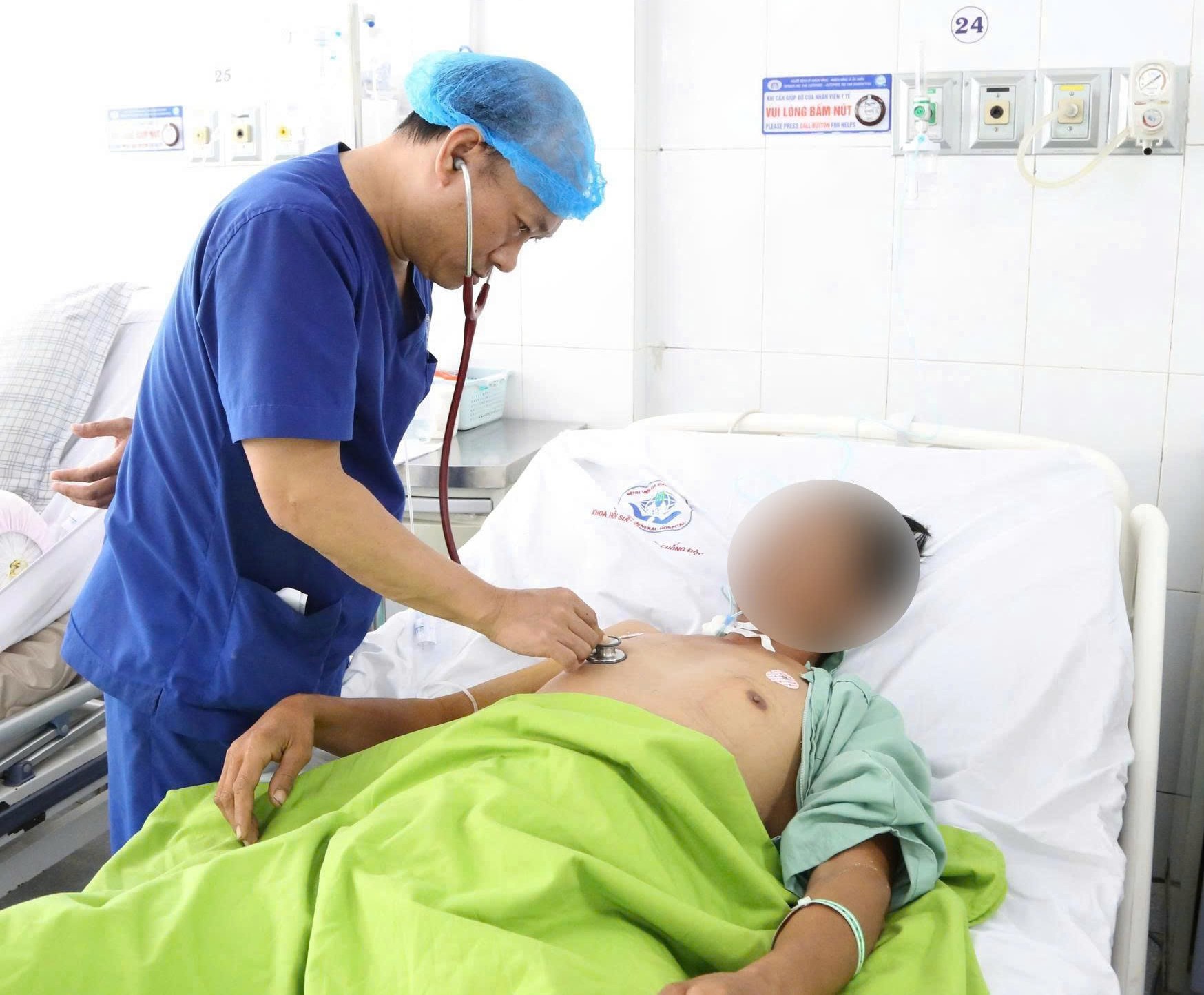 Kỳ tích cứu sống người bệnh bị điện giật ngừng tim nhiều lần