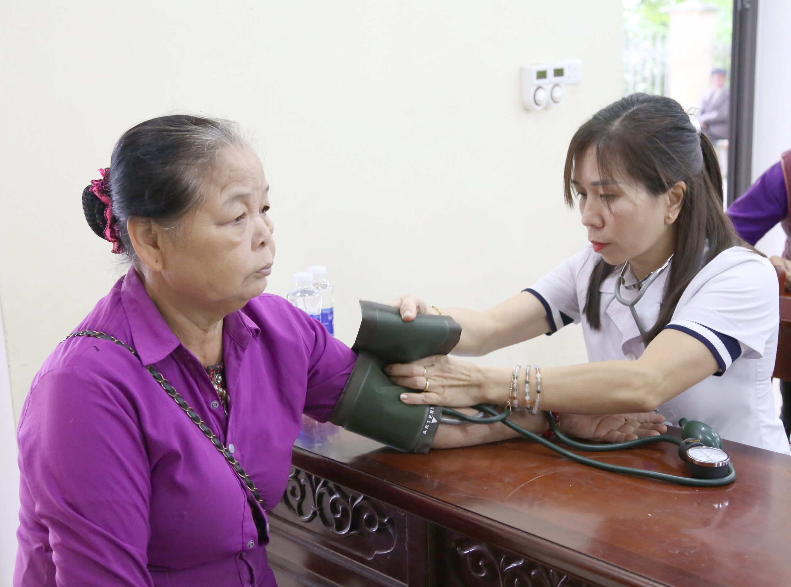 Chương trình khám, tư vấn và cấp phát thuốc miễn phí tại xã Yên Lập, tỉnh Phú Thọ 7 IMG 8723 scaled