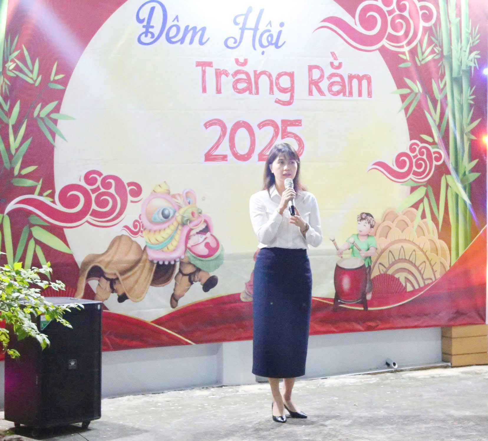 BSCKII Lê Na – Phó Giám đốc – Chủ tịch Công đoàn Bệnh viện phát biểu tại chương trình