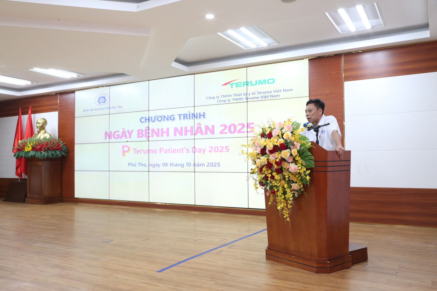 PGS.TS Nguyễn Văn Sơn – Phó Giám đốc Bệnh viện phát biểu tại chương trình