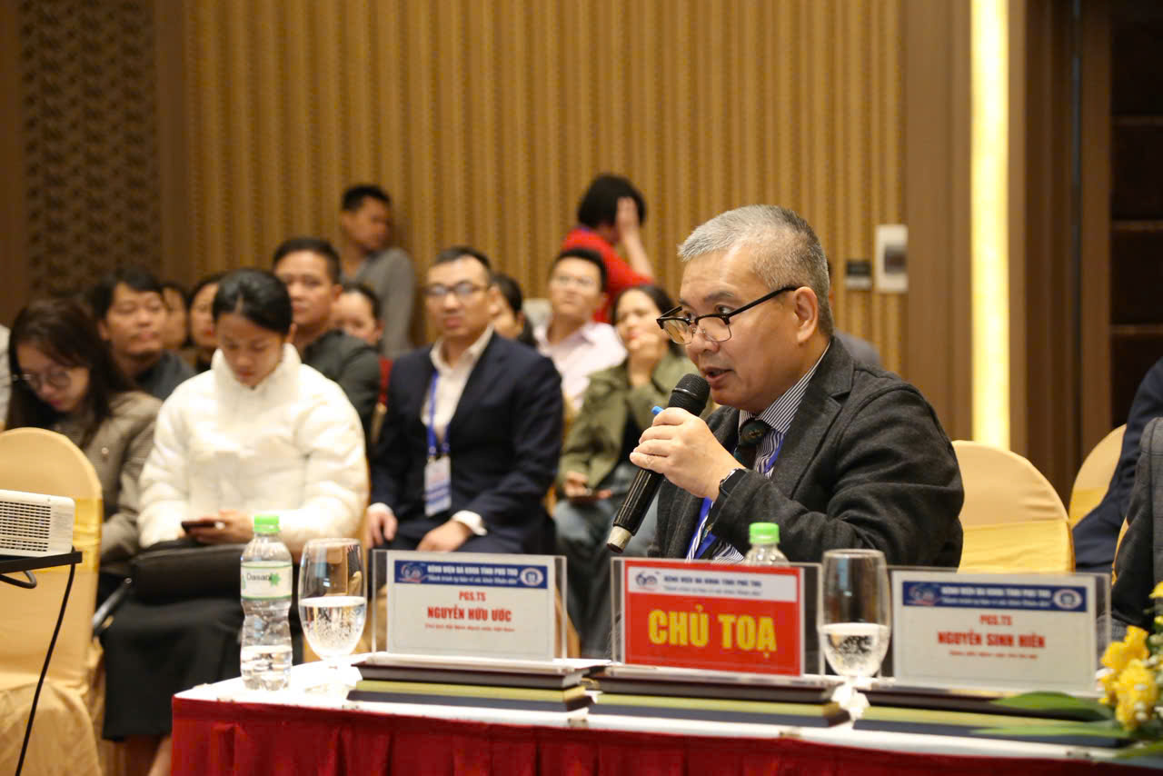 Hội nghị Khoa học chuyên đề: Phẫu thuật Tim mạch – Lồng ngực chào mừng kỷ niệm 60 năm thành lập Bệnh viện Đa khoa tỉnh Phú Thọ 3 ptt2