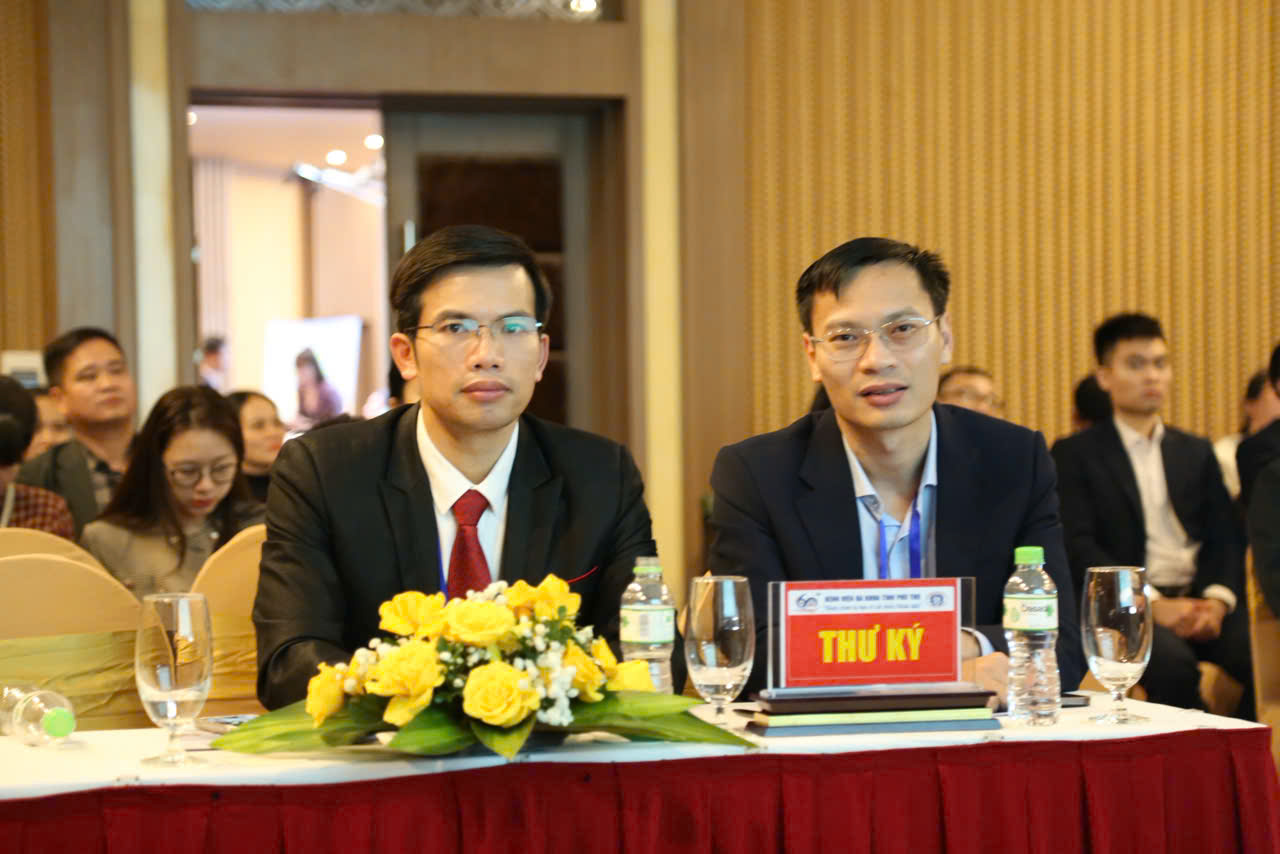 Hội nghị Khoa học chuyên đề: Phẫu thuật Tim mạch – Lồng ngực chào mừng kỷ niệm 60 năm thành lập Bệnh viện Đa khoa tỉnh Phú Thọ 5 ptt4