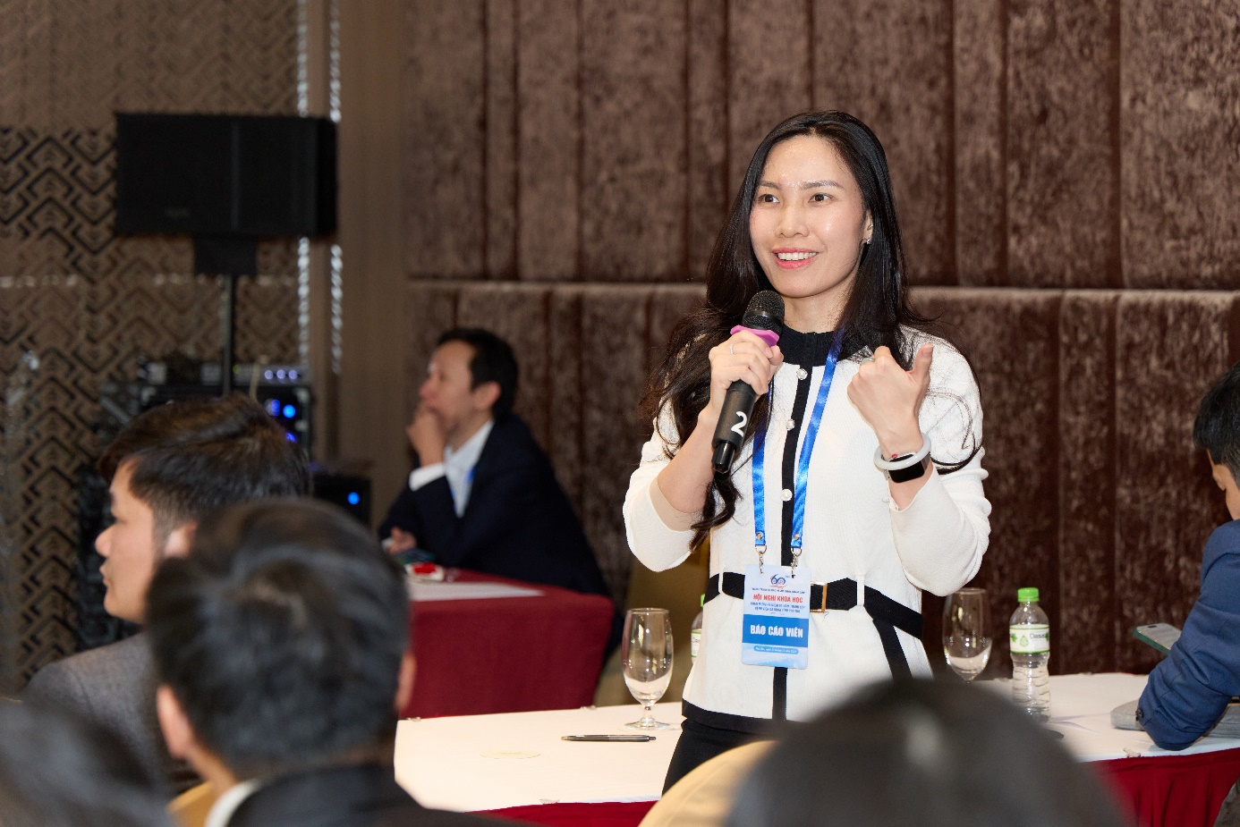 Hội nghị Khoa học chuyên đề: Ung bướu – Điện quang can thiệp chào mừng kỷ niệm 60 năm thành lập Bệnh viện Đa khoa tỉnh Phú Thọ 12 ub12