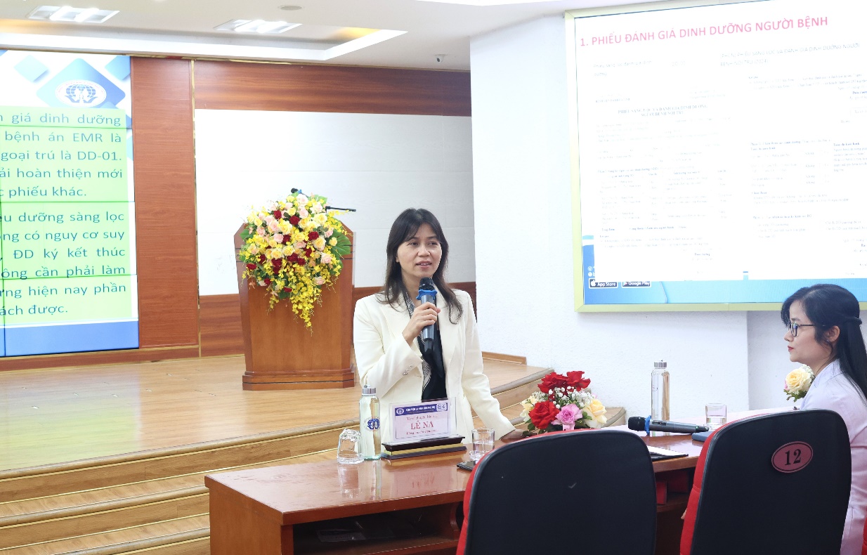BSCKII Lê Na – Phó Giám đốc Bệnh viện phát biểu tại chương trình