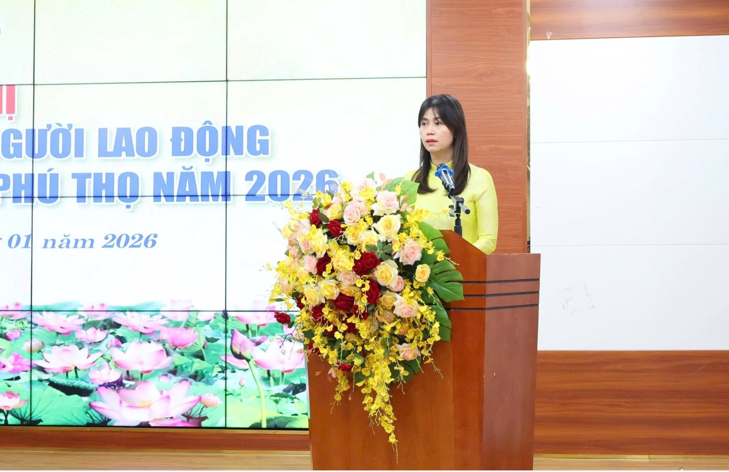 BSCKII Lê Na – Phó Giám đốc - Chủ tịch Công đoàn Bệnh viện phát động phong trào thi đua năm 2026