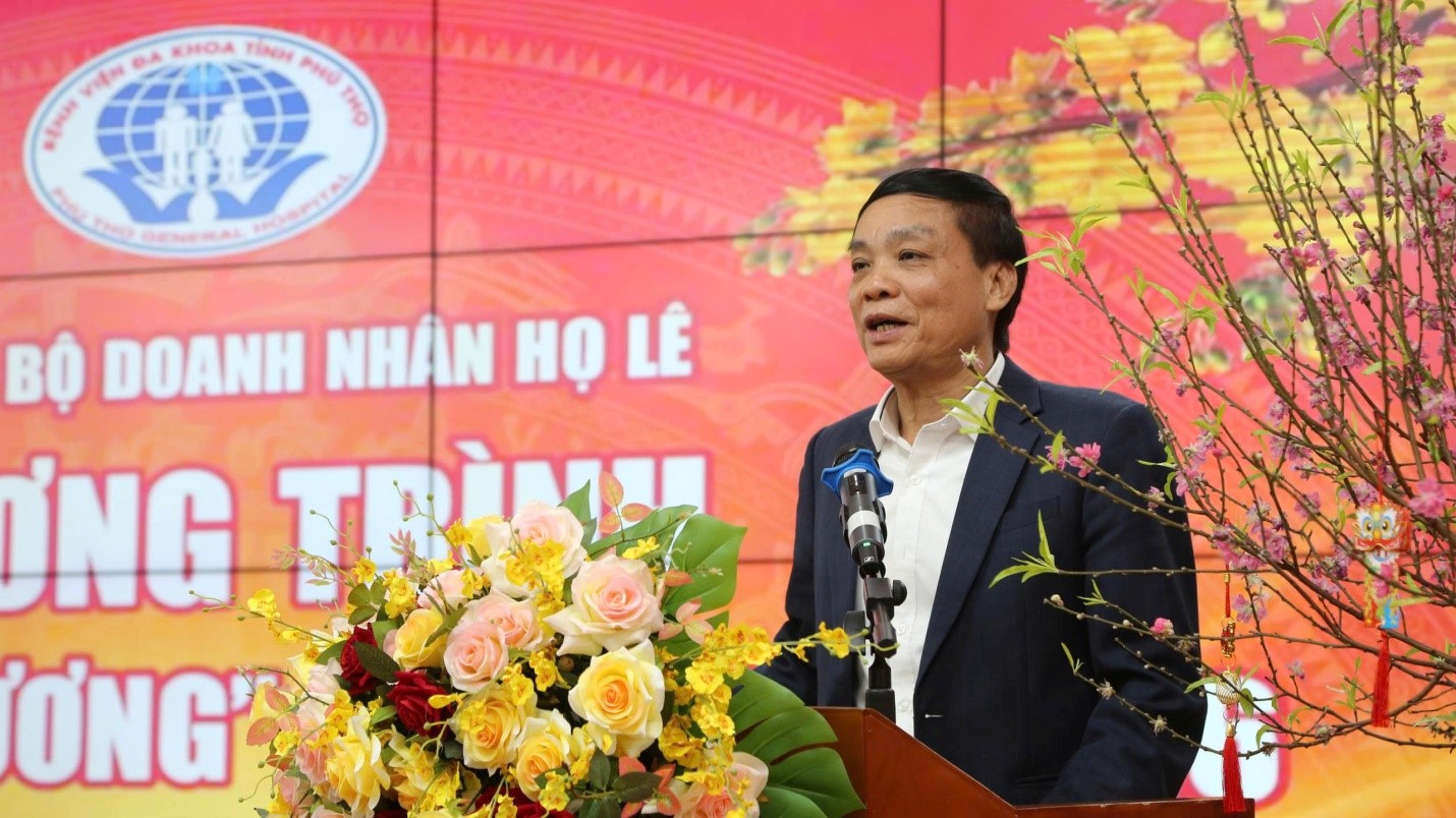 Câu lạc bộ Doanh nhân họ Lê trao yêu thương tại Bệnh viện Đa khoa tỉnh Phú Thọ nhân dịp Tết Nguyên đán 2026 2 Ông Lê Quang Huy – Chủ nhiệm CLB Doanh nhân họ Lê chia sẻ tại chương trình trao yêu thương