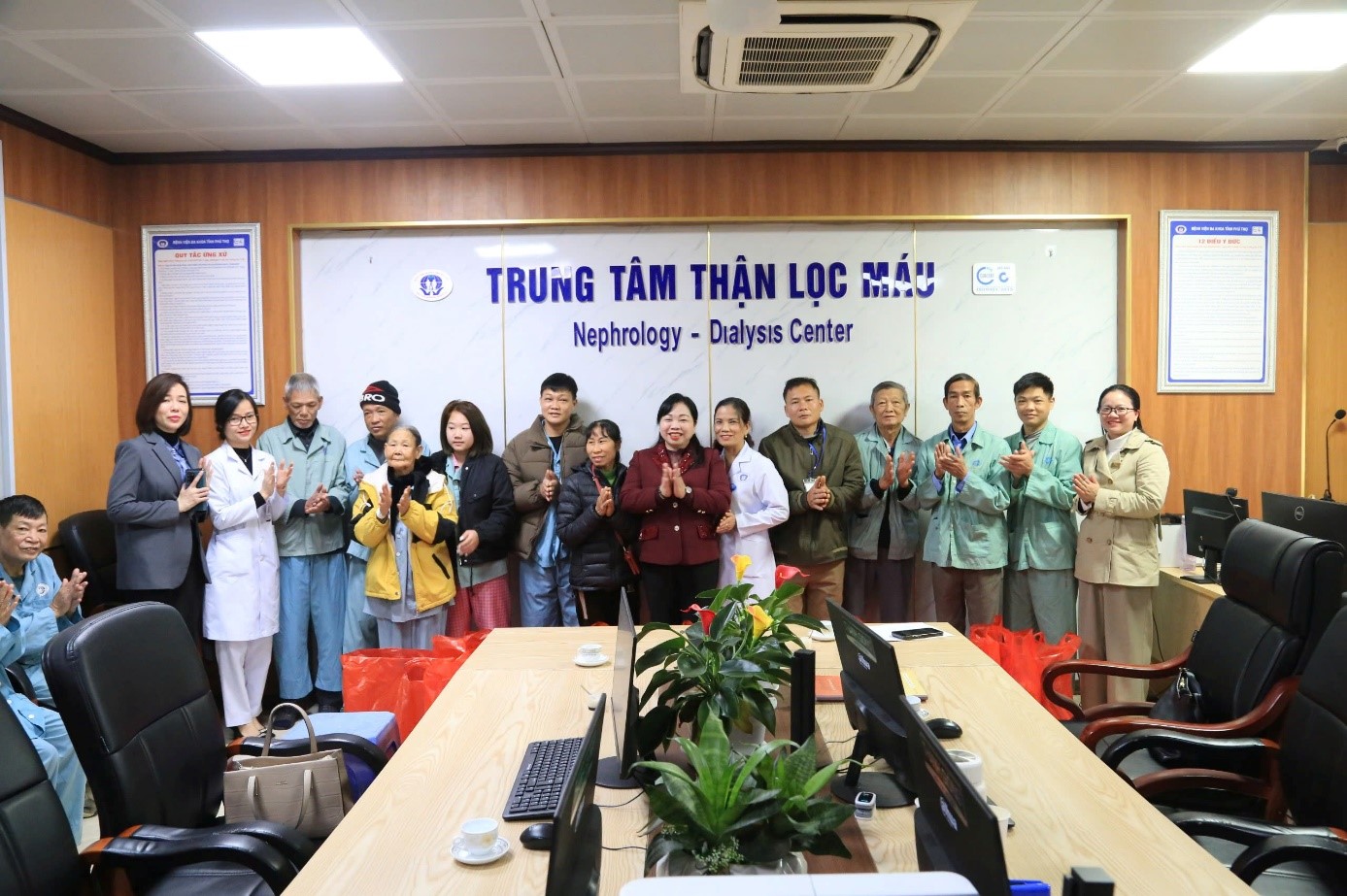 Tổng kết các hoạt động thiện nguyện tại Bệnh viện Đa khoa tỉnh Phú Thọ từ ngày 04/02 đến ngày 14/02/2026 4 thiện nguyện