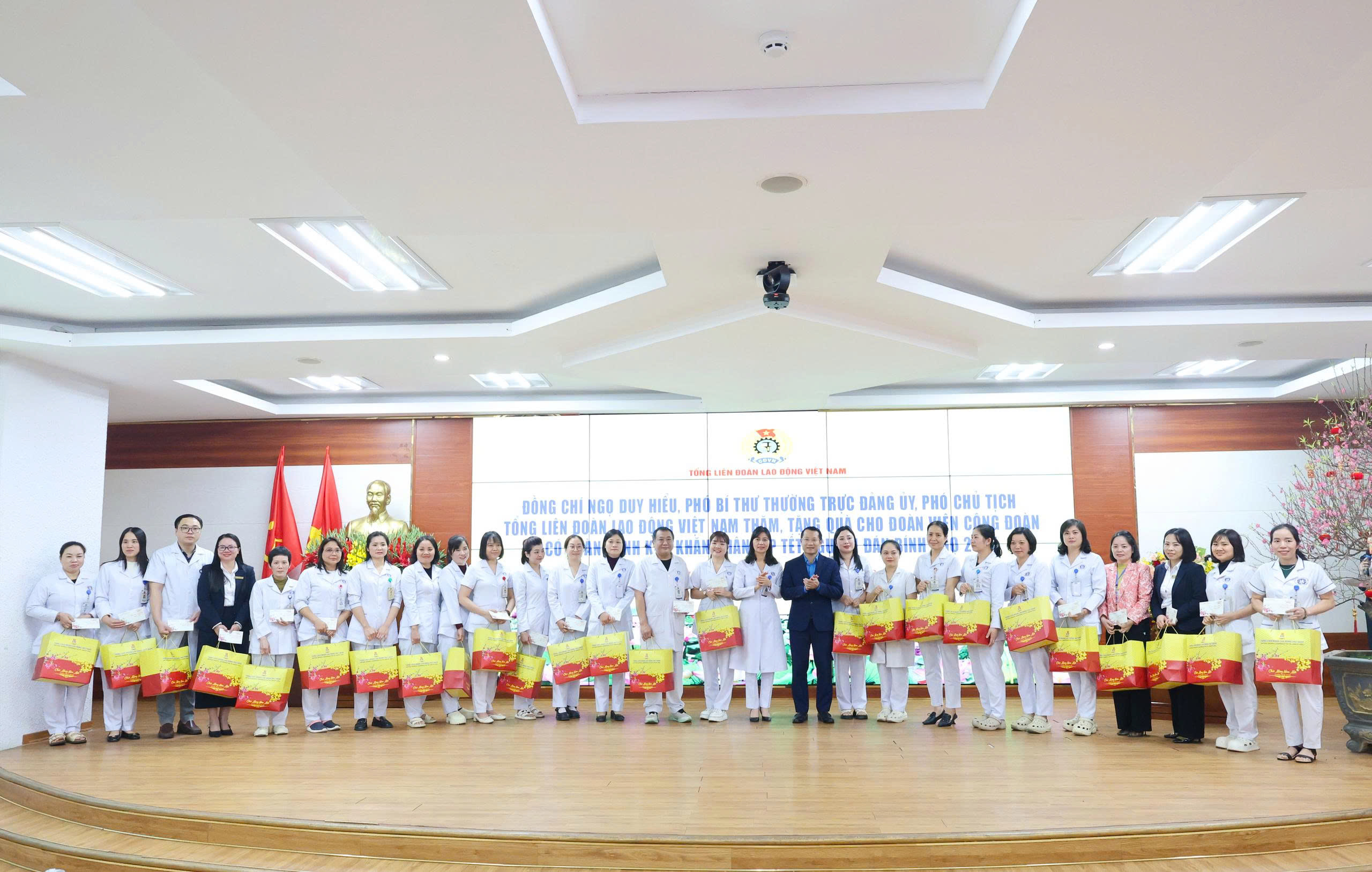 z7504308429818 1d27930bb45b3bb1d9db337c51ab4395