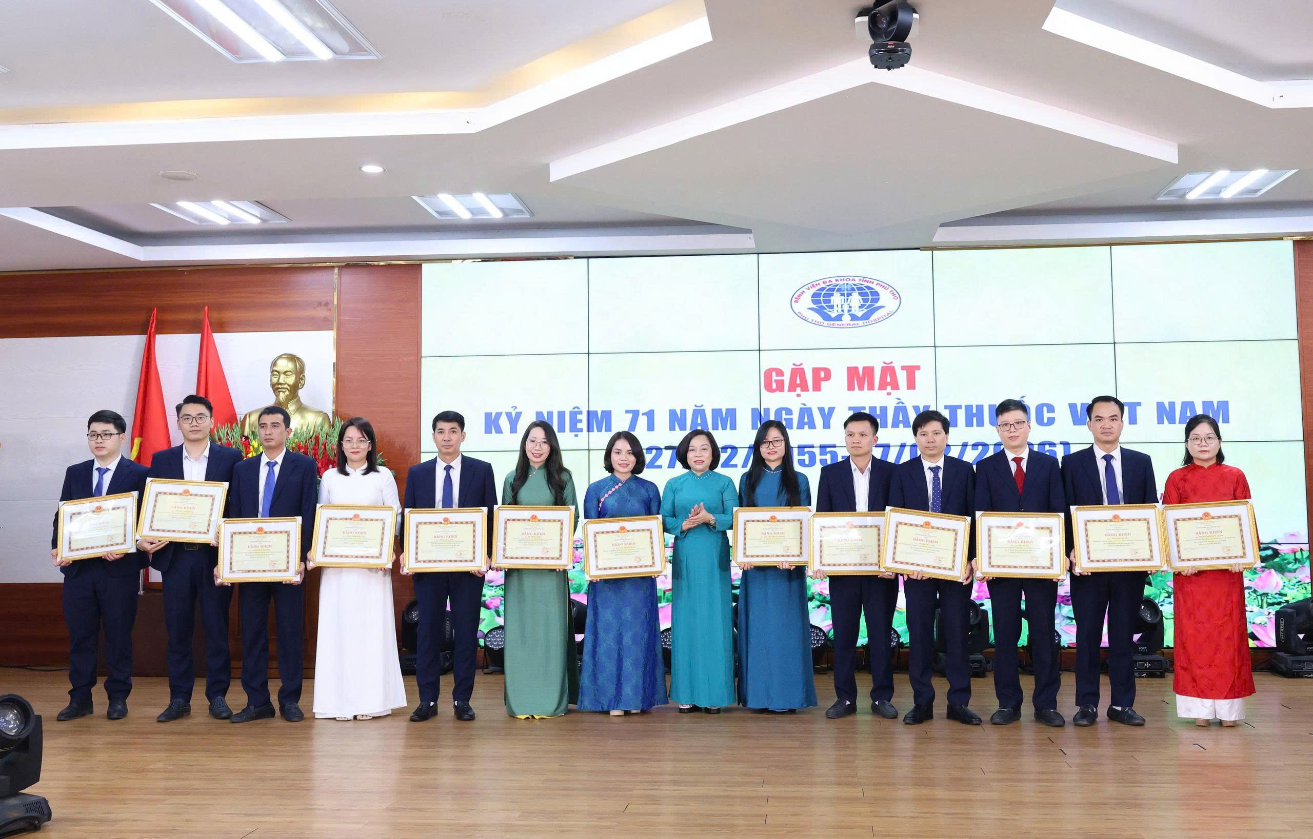 z7566920174421 672fd5729f286ceeb9bd06e0cebf26f8