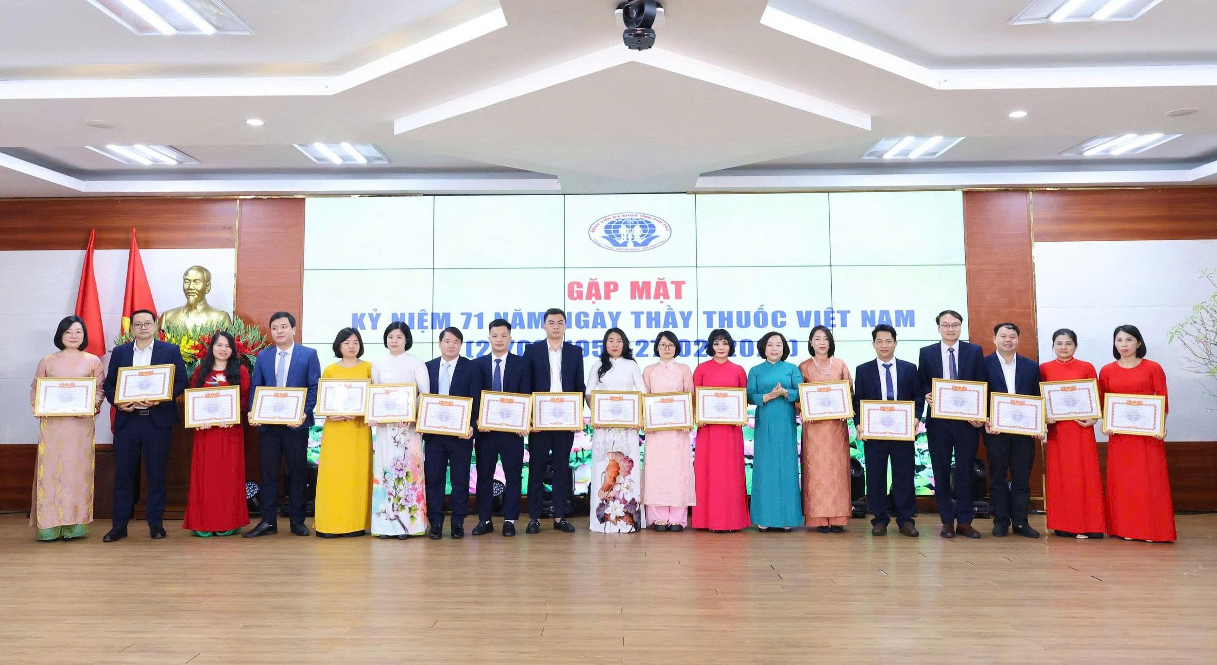 z7566931328456 28ed2303ae163aae07ad1619a0d211a9