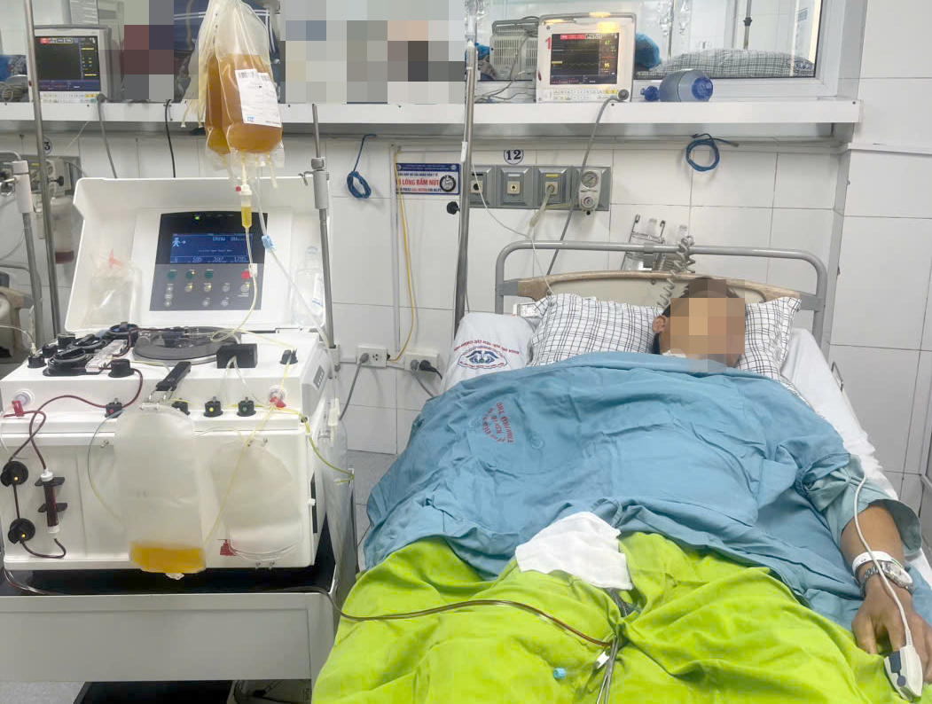 Người bệnh C được thực hiện kỹ thuật thay huyết tương bằng phương pháp ly tâm