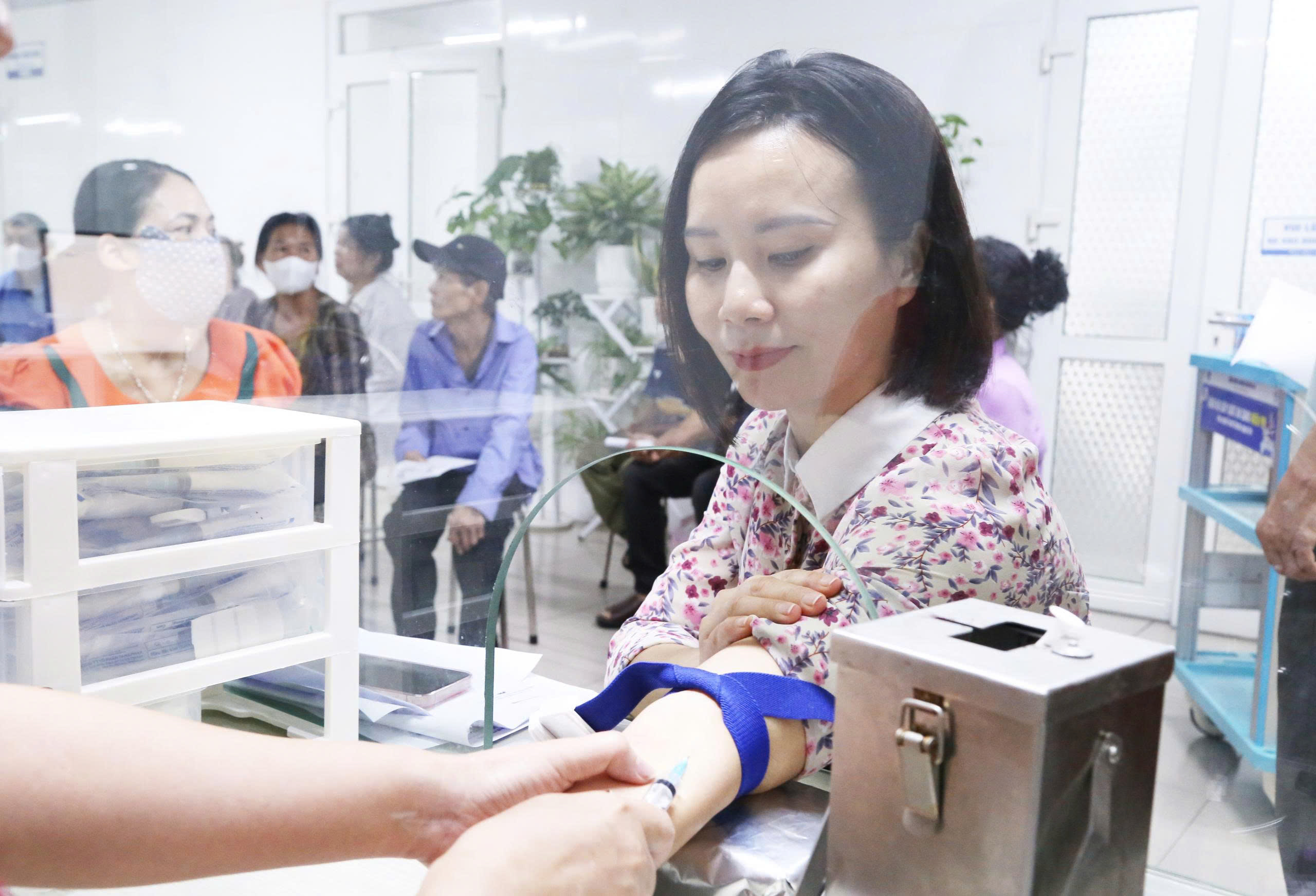 Bệnh viện Đa khoa tỉnh Phú Thọ tổ chức chương trình khám sức khỏe tri ân các Nhà hảo tâm nhân dịp Ngày Sức khỏe toàn dân 2 gen h z7659841428987 e45f7a8f1459e5c0f3a5ec5bc33d7e6b