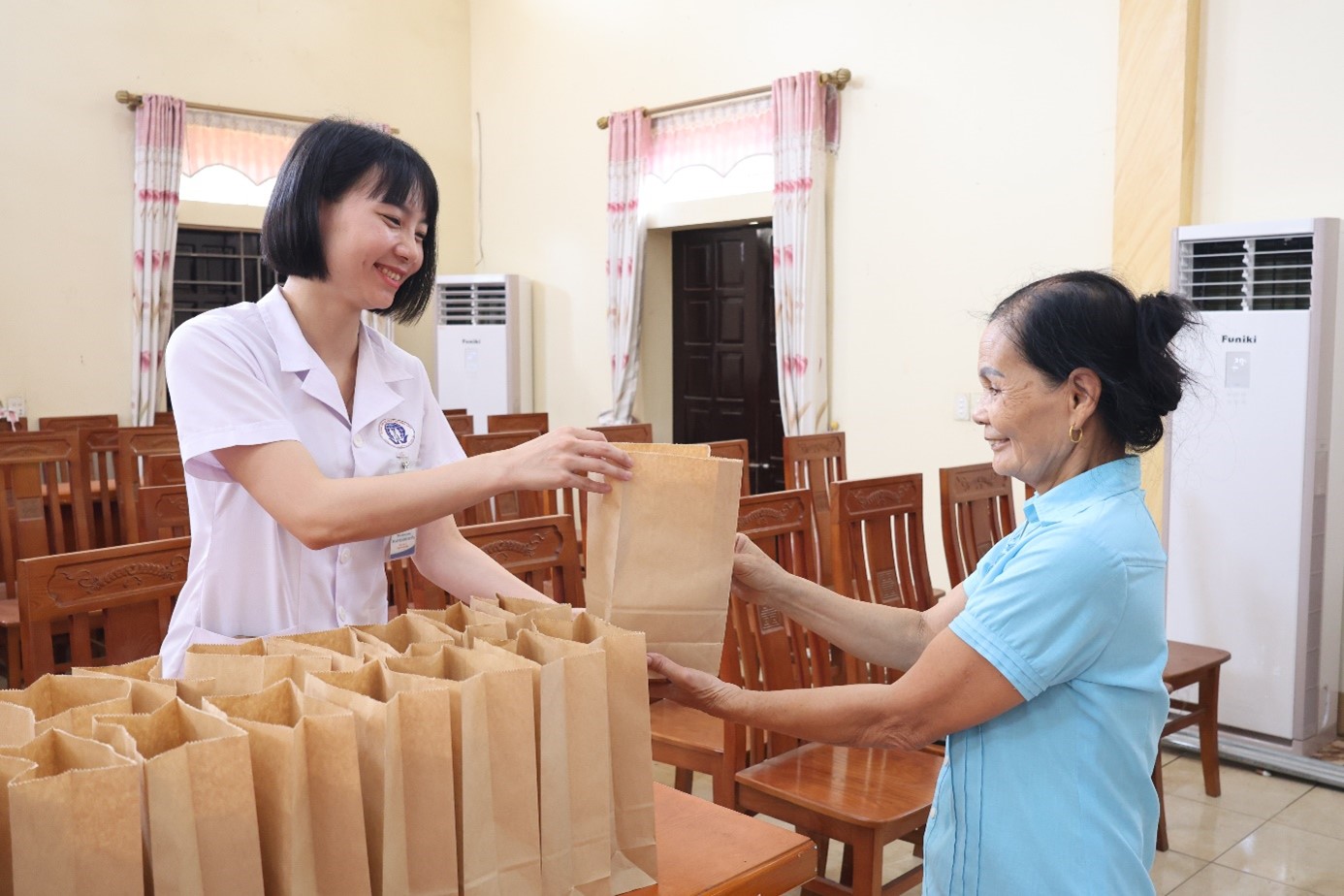 Chương trình Khám, cấp phát thuốc miễn phí và hỗ trợ xây dựng nhà nhân đạo cho người dân khó khăn tại xã Liên Minh, tỉnh Phú Thọ
