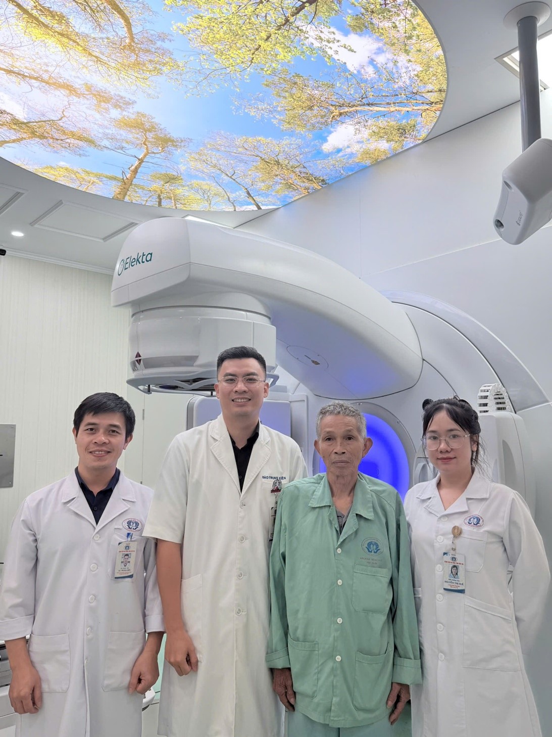 Từ 250km đường xa đến một buổi điều trị duy nhất