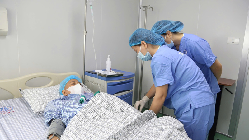 Ca ghép tế bào gốc đầu tiên