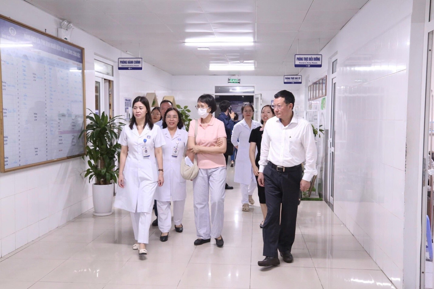 Thẩm định triển khai kỹ thuật ghép tế bào gốc tại Bệnh viện Đa khoa tỉnh Phú Thọ - Tiến gần mục tiêu làm chủ kỹ thuật điều trị chuyên sâu