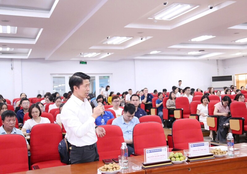 Hội thảo “Xu hướng mới trong điều trị thoái hóa khớp” tại Bệnh viện Đa khoa tỉnh Phú Thọ 7 hoi thao thoai hoa khop 8