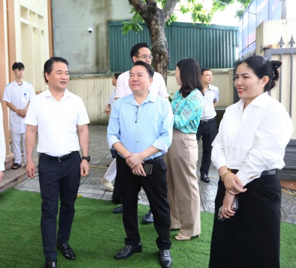 Bệnh viện Đa khoa tỉnh Phú Thọ ra quân khám sức khỏe định kỳ, khám sàng lọc miễn phí cho người dân 21 trien khai kham suc khoe dinh ky 5