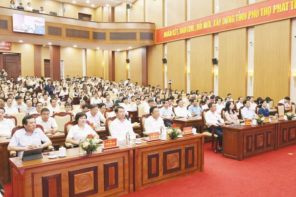 Bệnh viện Đa khoa tỉnh Phú Thọ ra quân khám sức khỏe định kỳ, khám sàng lọc miễn phí cho người dân 24 trien khai kham suc khoe dinh ky 8