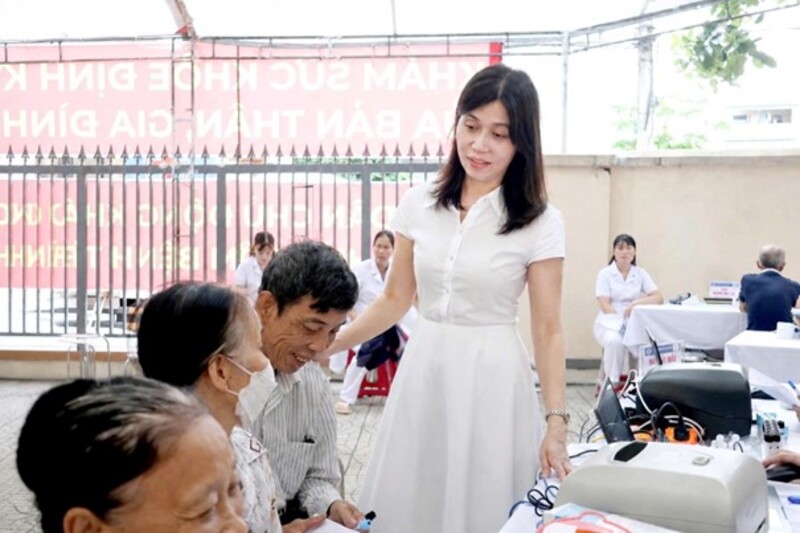kham suc khoe 7