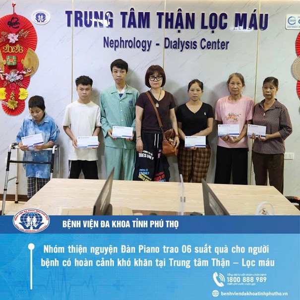 Tổng kết các hoạt động thiện nguyện tại Bệnh viện Đa khoa tỉnh Phú Thọ từ ngày 12/8 đến 18/8/2026 6 tang qua 1 1