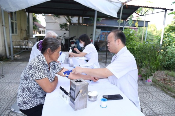 kham suc khoe hy cuong 7