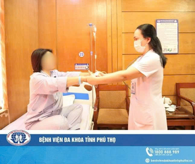 Đau đầu, đau cổ gáy kéo dài: Cảnh giác với tình trạng lóc tách động mạch cảnh trong